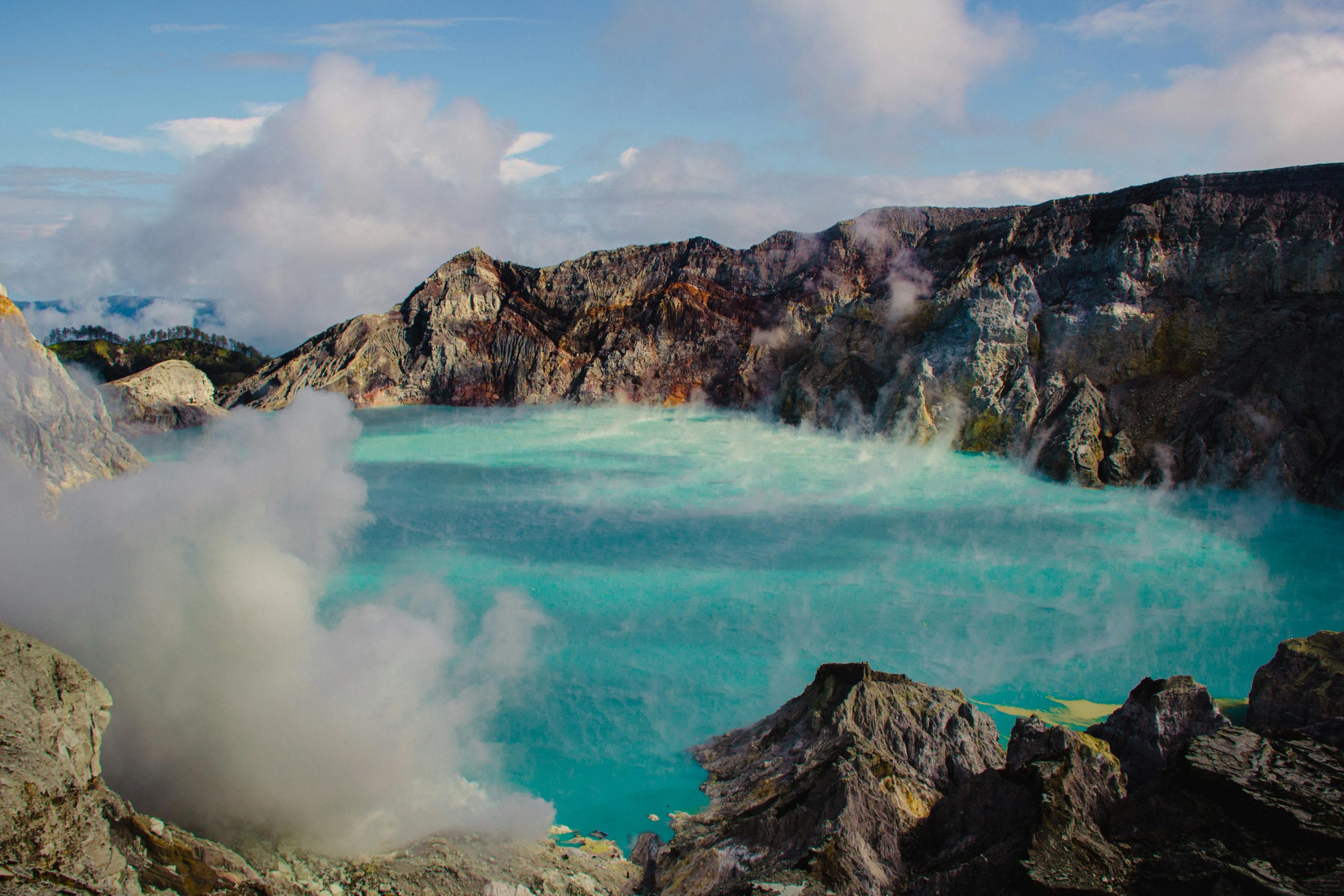 kawah ijen blue fire